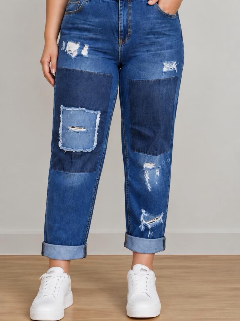 Vero Moda size 34 Distressed Blue Jeans